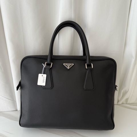 普拉達 Prada 黑色 正標 公文包