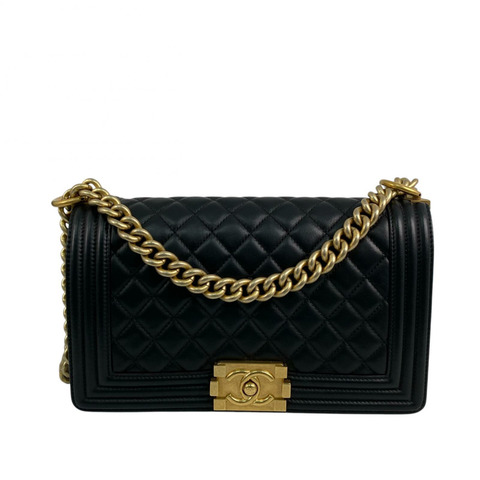 △ CHANEL 香奈兒 Black Lambskin Boy 25 Gold Tone Metal No.23 Chain Shoulder Bag 黑色小羊皮金色金屬No.23鎖鏈肩背包 A67086-267012122