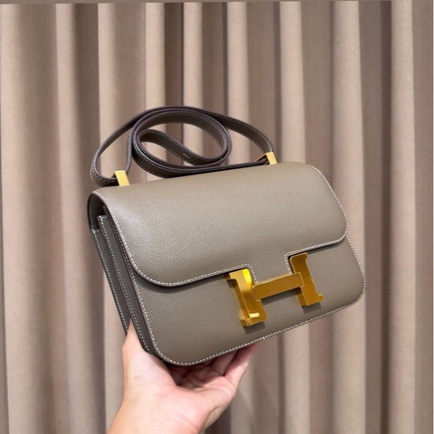 Constance 24 大象灰Epsom皮金扣