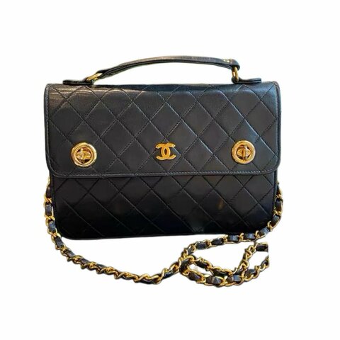 CHANEL菱格紋雙C logo郵差包