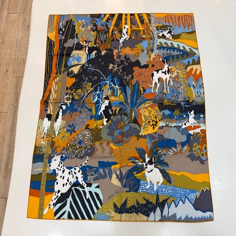 愛馬仕90x90狗狗樂園絲巾