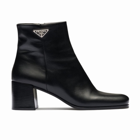 Prada 女士 圓頭高跟短筒靴36.5 37 37.5 38碼跟高: 6.5cm; 筒高: 14cm