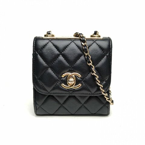 CHANEL TrendyCC口蓋包方版黑色羊皮31開金扣肩背包