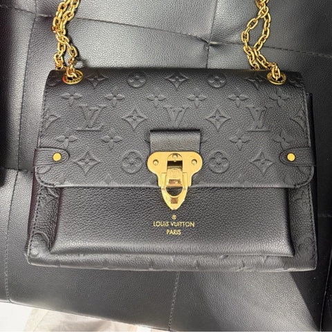 LouisVuitton 路易威登 黑色牛皮Vavin BB鏈條包 芯片款