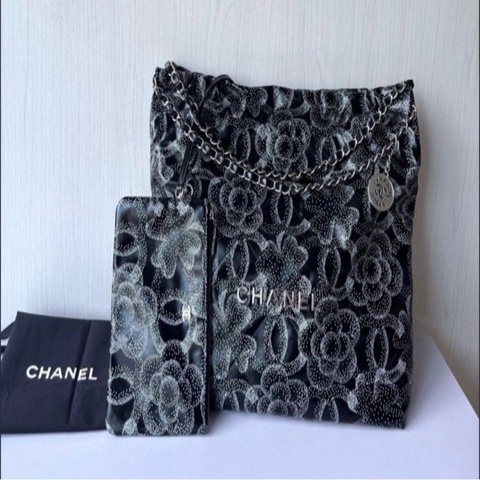 (閑置近全新）CHANEL 22 黑色山茶花 印花 托特包