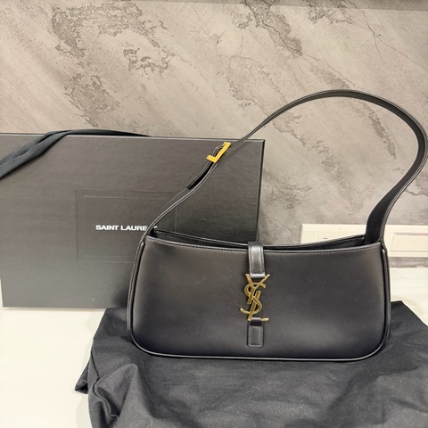 ysl LE 5 À 7滑面皮革手袋