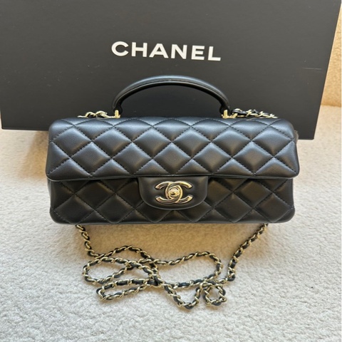 CHANEL 香奈兒 Classic Flap 大 Mini 手提包（黑金）