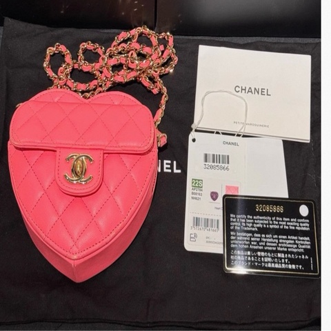 (情況良好）CHANEL Heart Vanity 愛心斜孭包 珊瑚紅