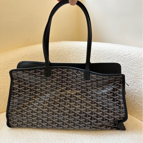 戈雅 Goyard Hardy 托特包 黑棕色狗牙紋 尺寸：40 × 31 cm 成色：99新，帶吊牌，保存極佳