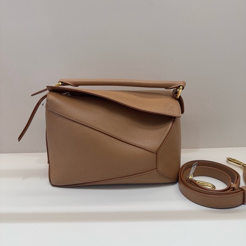 Loewe羅意威 puzzle 太妃糖色 小號 手提包斜挎包 金扣