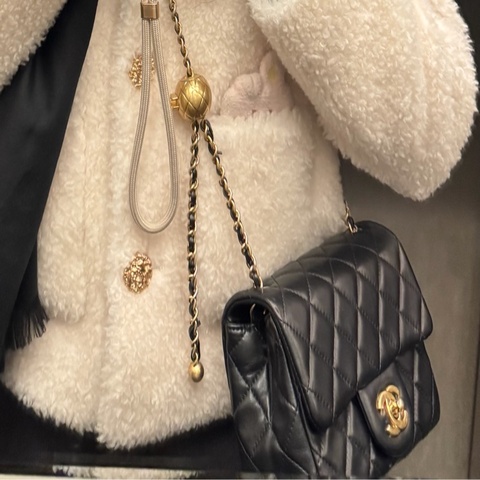 CHANEL 金球方胖 黑金 羊皮 保卡完整 附內膽包