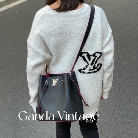 98新🖤#Lv #Lockme Bucket #黑色荔枝紋 #水桶包 #塵袋購證紙卡