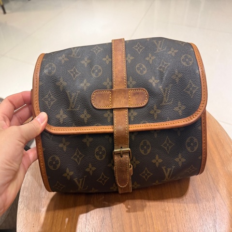 LV Louis Vuitton 肩背包 老花 側背包