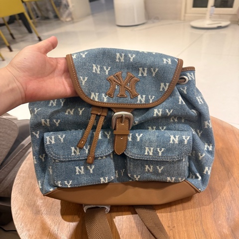 MLB 後背包 NY 藍白色 老花 全新品