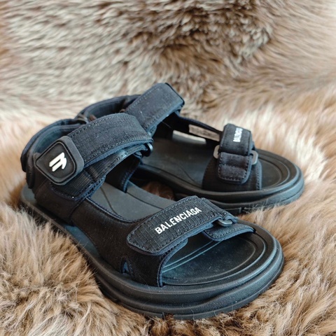 全新 Balenciaga 巴黎世家 Tourist 露趾平底 涼鞋 35 偏大