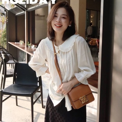 FENDI 棕色金扣mini肩背斜背豆腐包 17*15*7 9新 配件塵袋