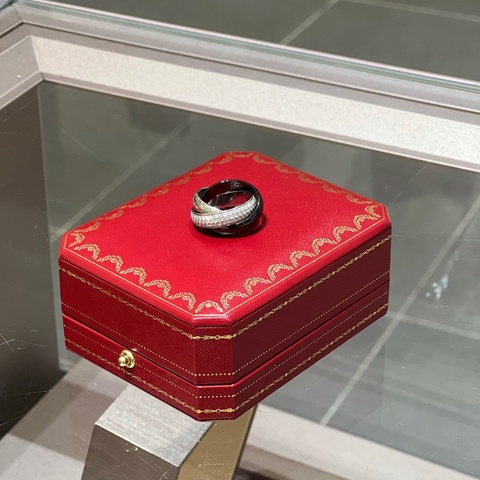 Cartier卡地亚白金镶钻三环宽版戒指