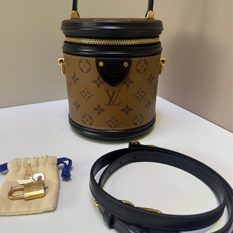 99新 Lv 發財桶 純芯片款成色非常棒