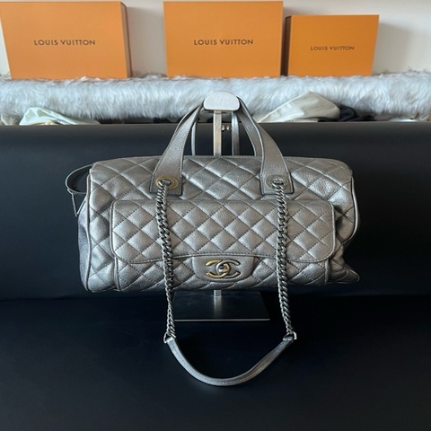 Chanel/香奈兒 Castle Rock 復古金銀扣