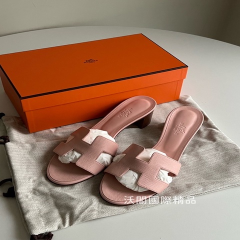 Hermes 愛馬仕 Oasis 櫻花粉色涼鞋38.5 (全新）
