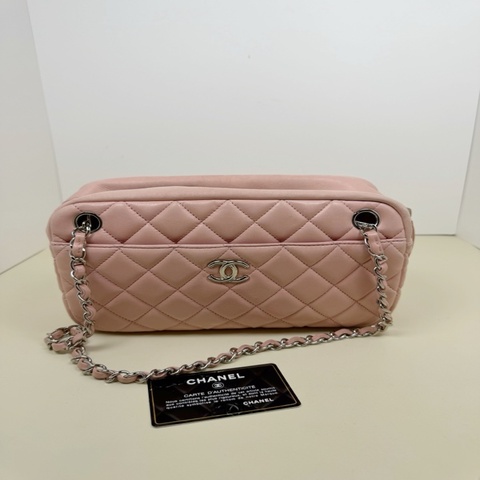 香奈兒chanel 黑卡12開 粉色相機鏈條包 24cm