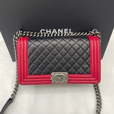 Chanel香奈兒 leboy中號 紅拼黑 17開