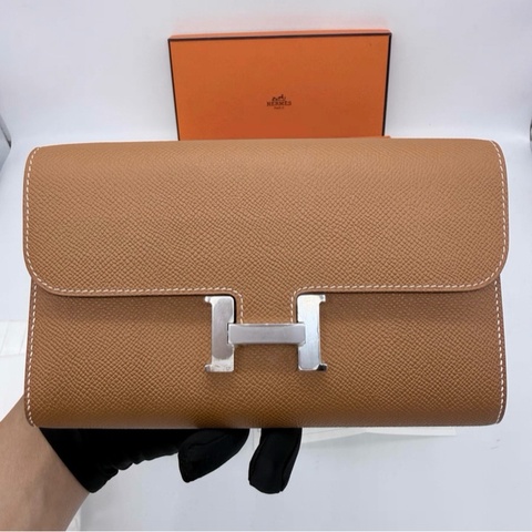 Hermes愛馬仕 To go 棕色銀扣