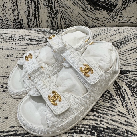 全新 香奈兒/Chanel 雙C白色花毛呢魔術貼運動鞋37碼