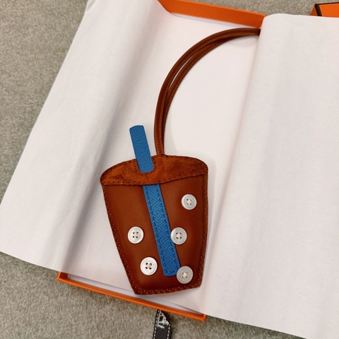 Hermes 台灣限定珍珠奶茶吊飾