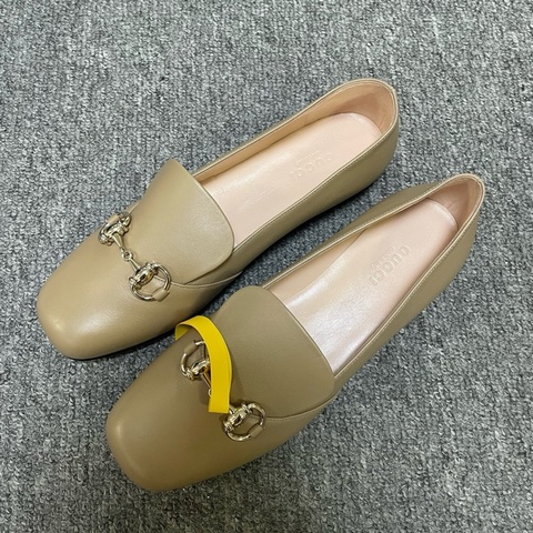 GUCCI/古馳 Horsebit 優雅獨特休閒單鞋  36碼