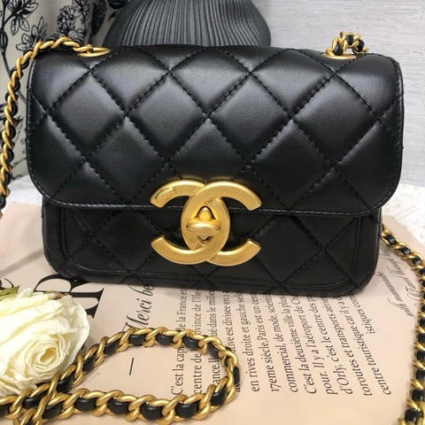 Chanel 香奈兒24B 黑金雙C大金扣 迷你口蓋包單肩包斜挎包 芯片款