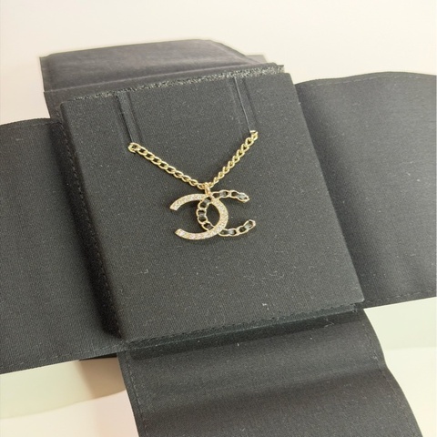 CHANEL｜不對稱雙C項鏈