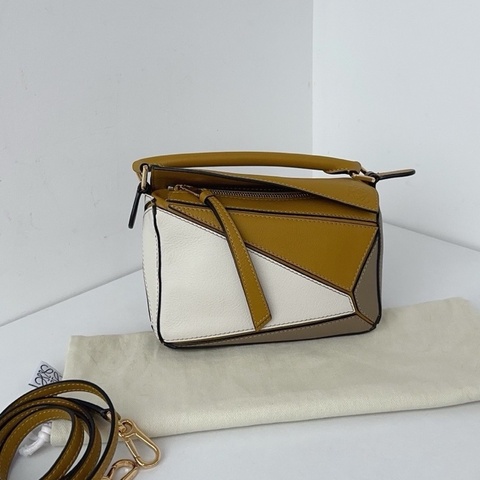 Loewe羅意威 三拼色mini Puzzle迷你幾何包