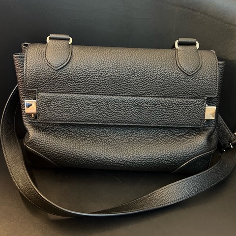 HERMES 愛馬仕 Trotting 27 黑銀扣 Togo牛皮 單肩包 K刻