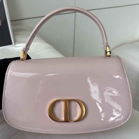 Dior迪奧 蒙田30AvenueCD徽標小牛皮單肩斜挎手提包小號淺粉色