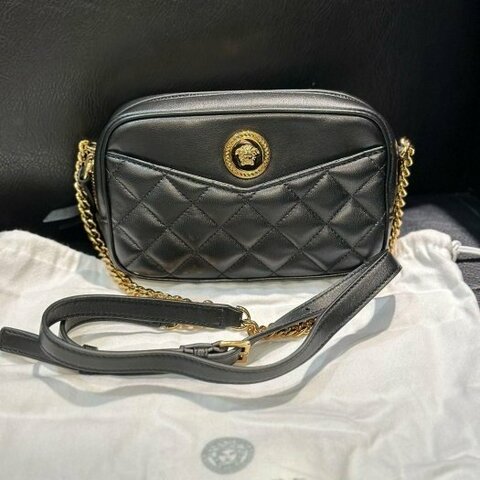 💎Han's house精品服飾💎VERSACE 凡賽斯 女神頭 頂級黑牌 小羊皮 側背包 小號18x12x5