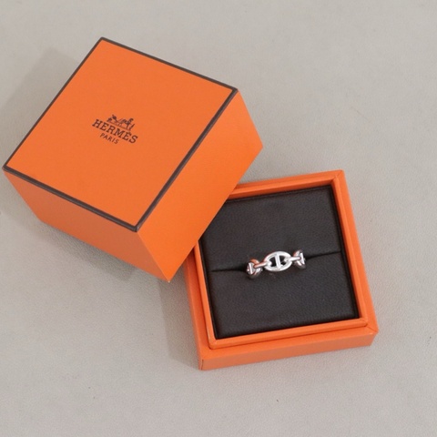 Hermès 愛馬仕Chaine豬鼻子銀戒指，55號