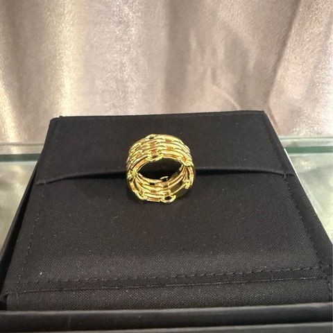 Chanel 戒指
