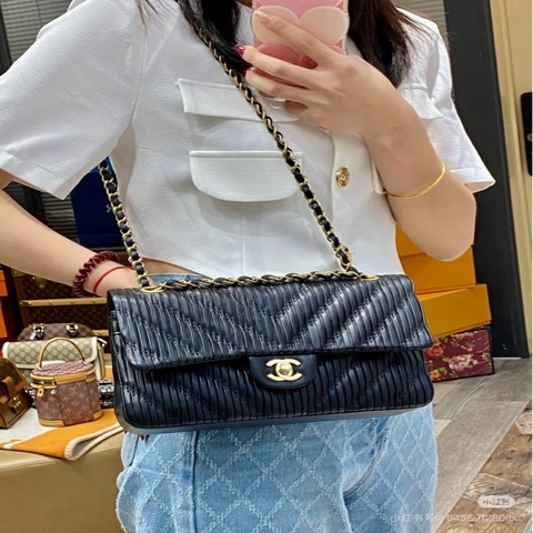 🖤 CHANEL CF V紋肩背斜背鍊條包