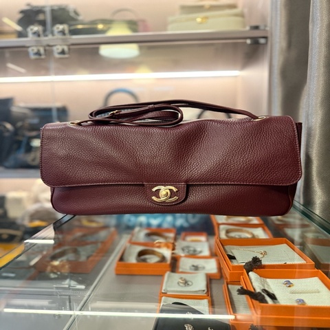Chanel 32cm Maxi Flap Bag