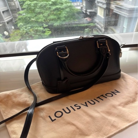 LV Alma bb 黑色