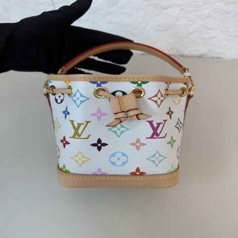 路易威登LOUIS VUITTON x Takashi Murakami村上隆 聯名款 NANO NOÉ 白三彩 可拆卸肩帶滿印老花 水桶包手提包斜挎包單肩包 白棕色 金扣