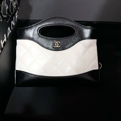Chanel 香奈兒 黑白31bag nano 手提包斜挎包 新芯片