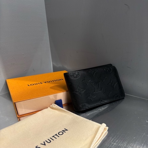 Louis Vuitton Monogram Shadow 皮革壓紋Multiple短夾｜Classic Trend CT精品｜台北東區實體