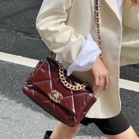 Chanel 香奈兒 19Bag 小號✨勃艮第酒紅 亮面皺紋牛皮✨經典菱格紋口蓋包翻蓋包