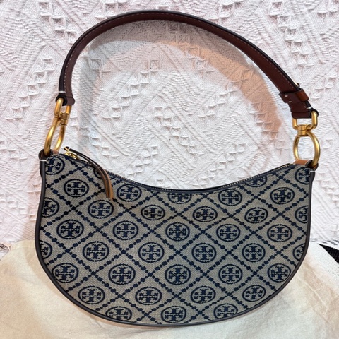 Tory Burch T Monogram 經典老花 緹花半月包 / 腋下包 / Hobo (海軍藍)