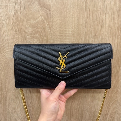 YSL 黑魚子醬牛皮金釦斜背WOC