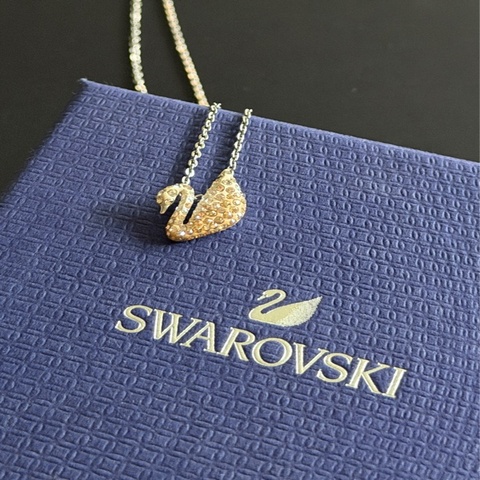 Swarovski 經典項鍊🦢