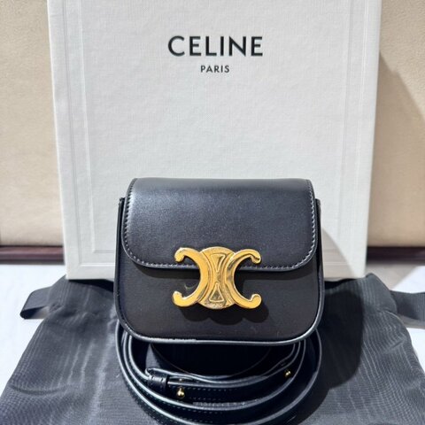 CELINE Claude Triomphe迷你黑凱旋門斜背包