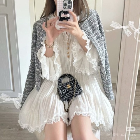 Chanel 黑金Kelly mini鏈條包 粗花呢 12*10*8 9新 配件塵袋